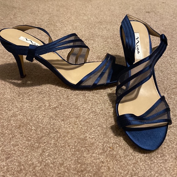 Nina sandal with mesh color Satin Navy, heel height 3.25” size 11M - Picture 4 of 6